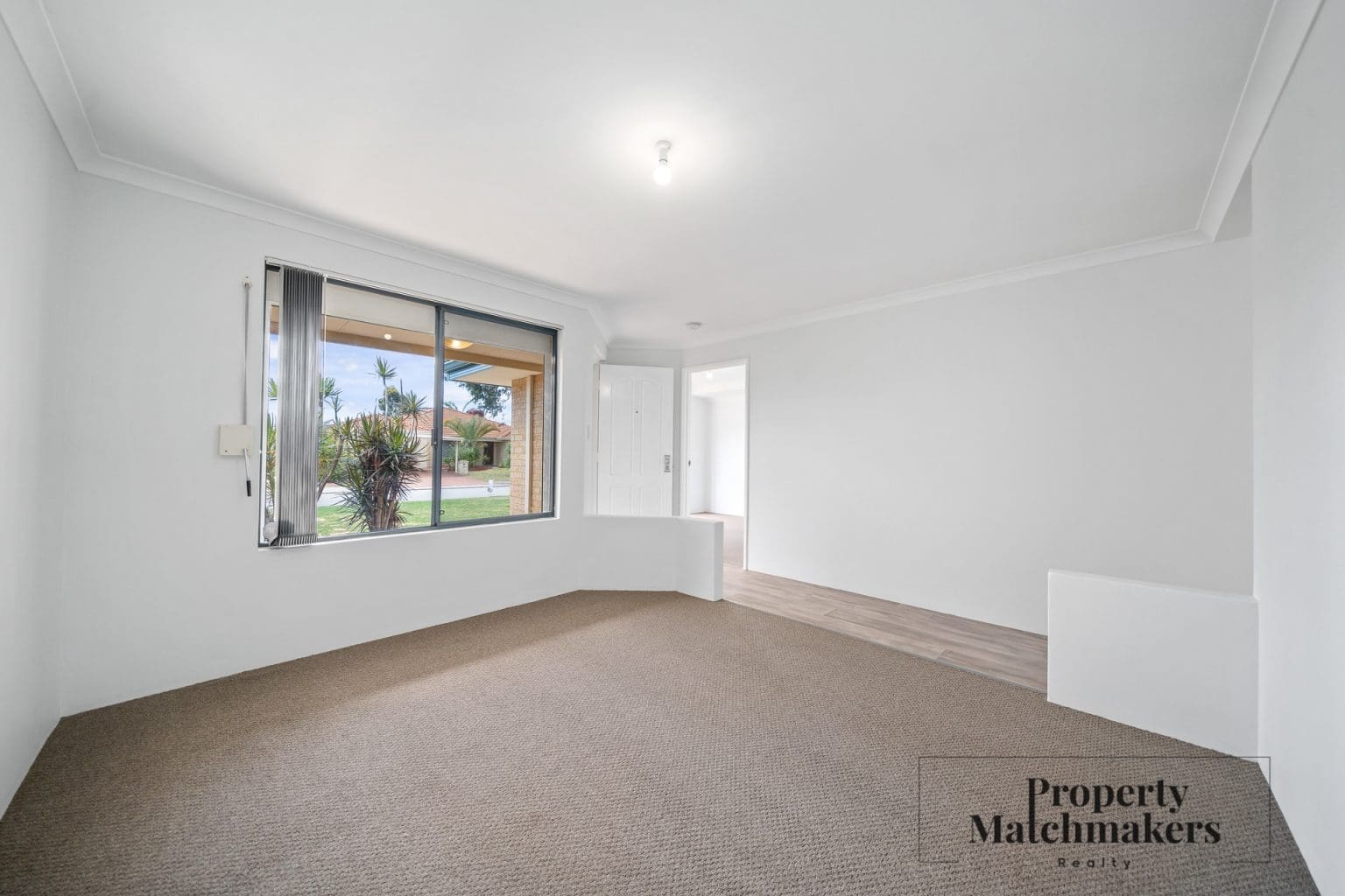 43 Albatross Loop, Bennett Springs, WA 6063 AUS