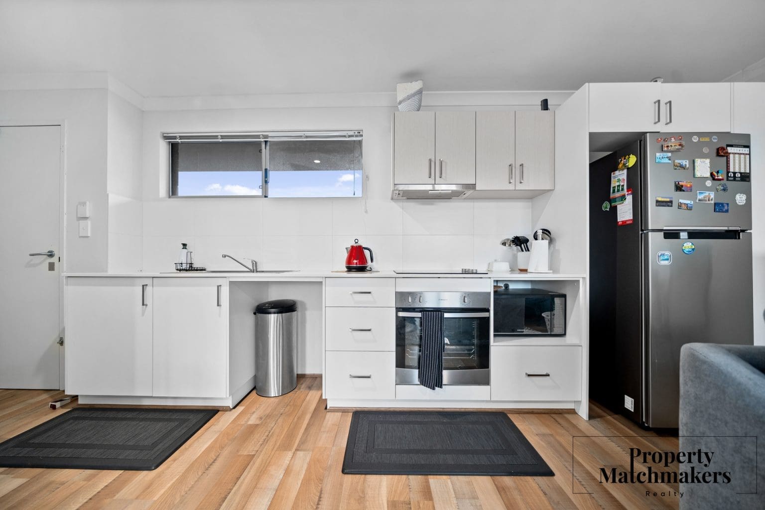 13/2 Delaronde Drive, Success, WA 6164 AUS