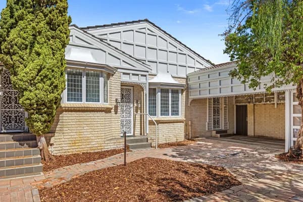 86A Waratah Avenue, Dalkeith, WA 6009 AUS