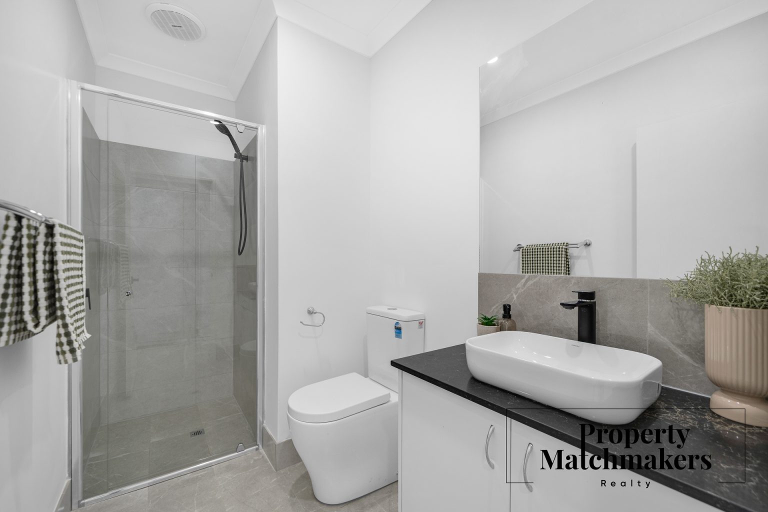 14 Bilinga Road, Westminster, WA 6061 AUS