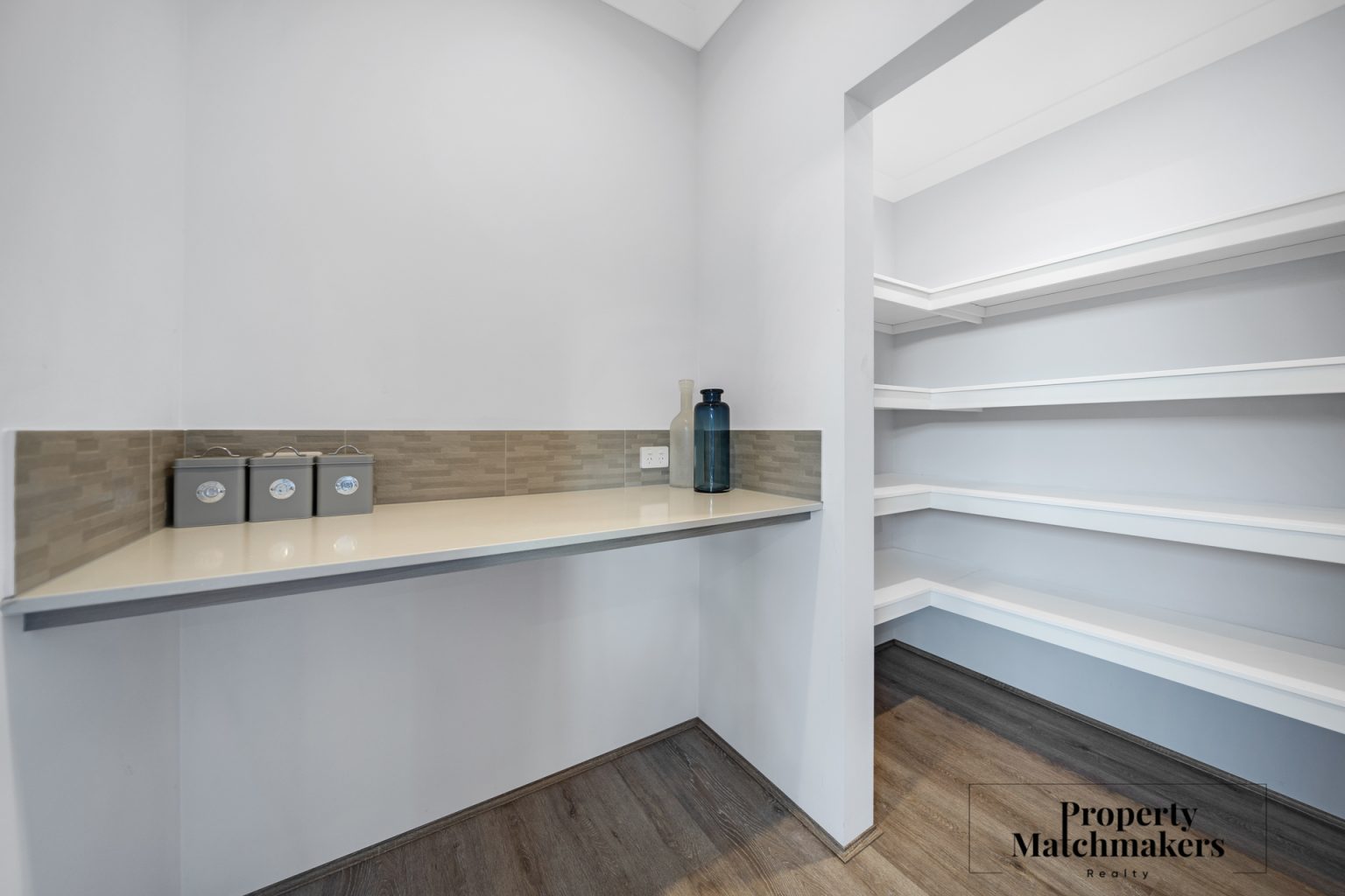 3 Crossley Road, Midvale, WA 6056 AUS