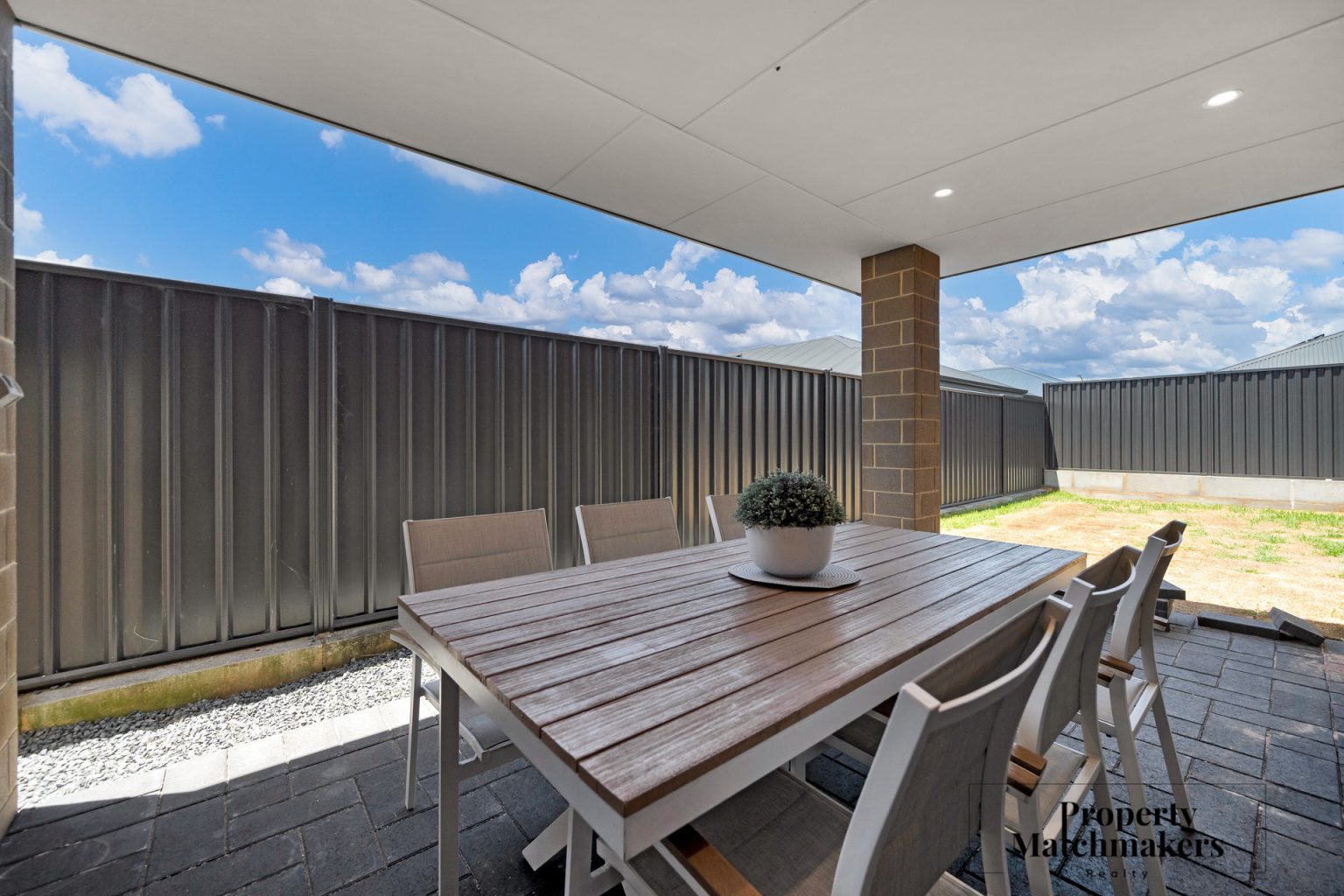 3 Crossley Road, Midvale, WA 6056 AUS