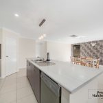 37 Pierre Bend, Ellenbrook, WA 6069 AUS