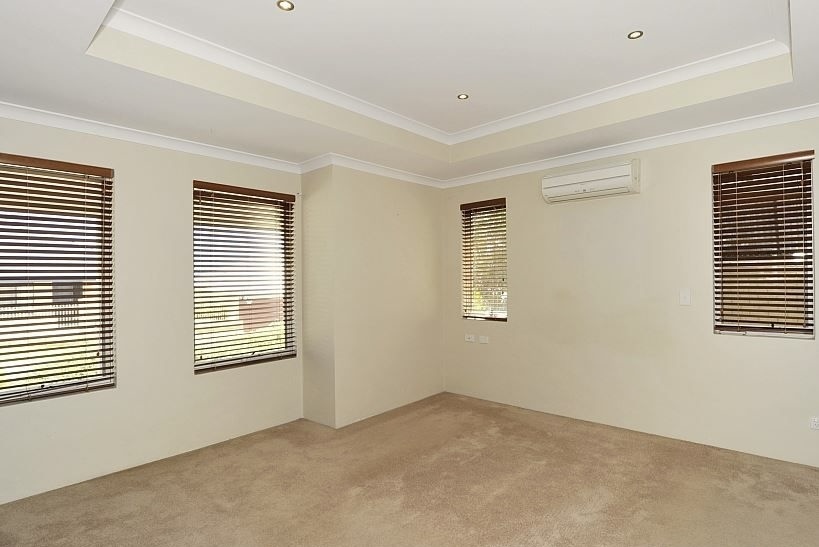 4 Yallingup Loop, Dawesville, WA 6211 AUS