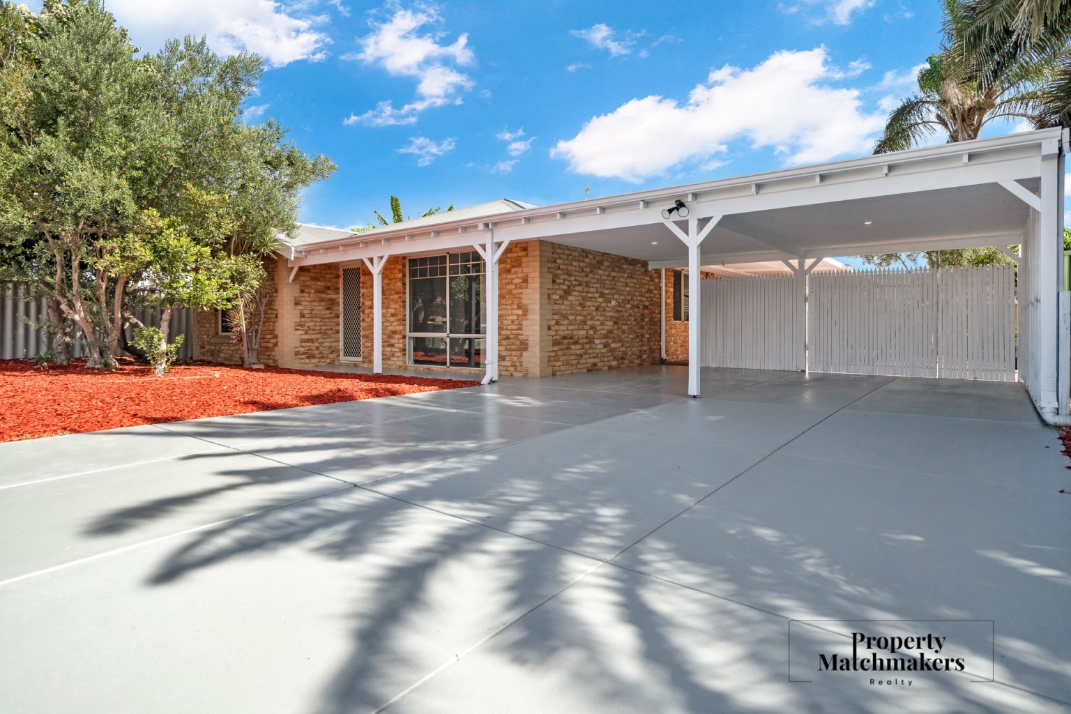 3 Elmwood Court, Marangaroo, WA 6064 AUS