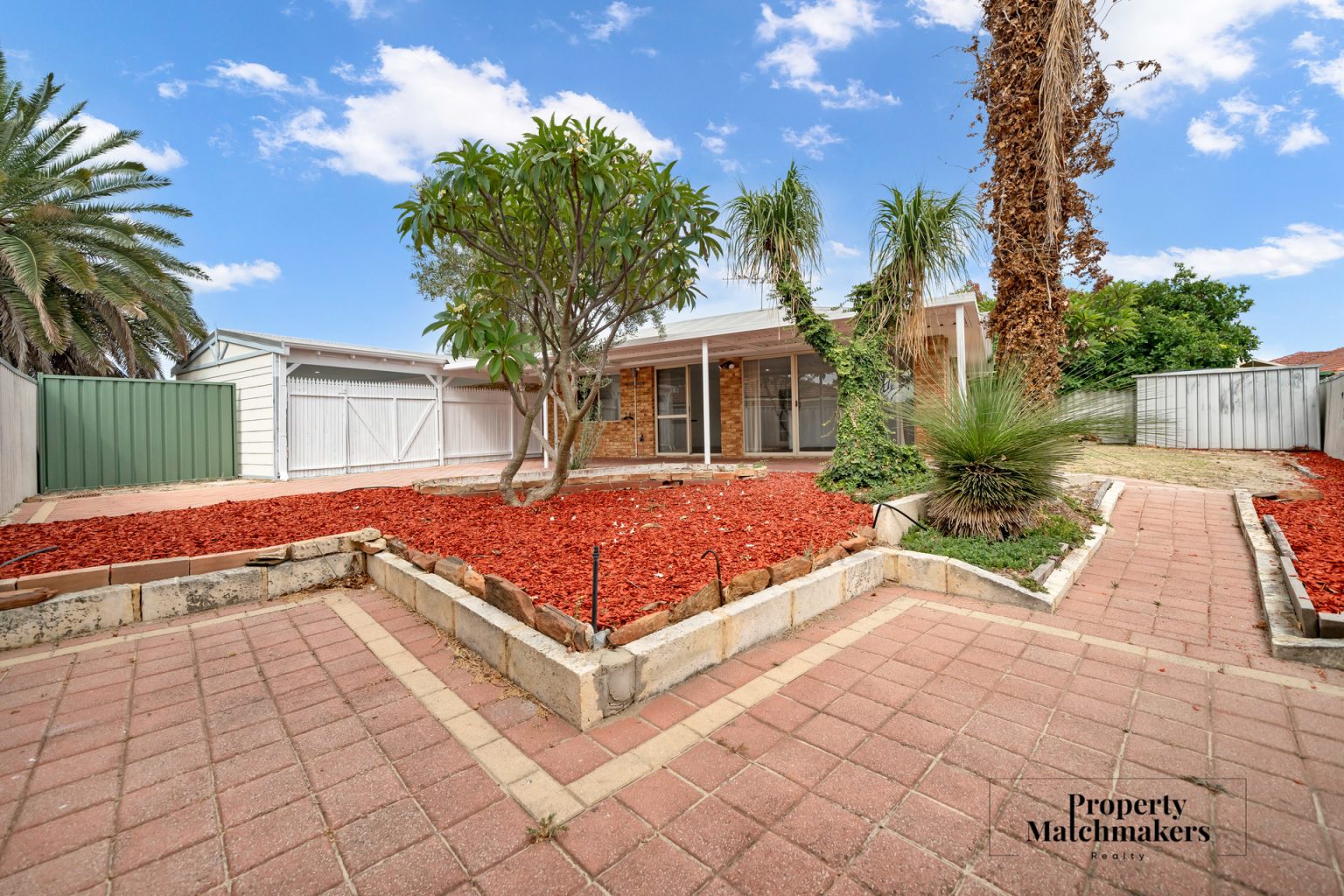 3 Elmwood Court, Marangaroo, WA 6064 AUS