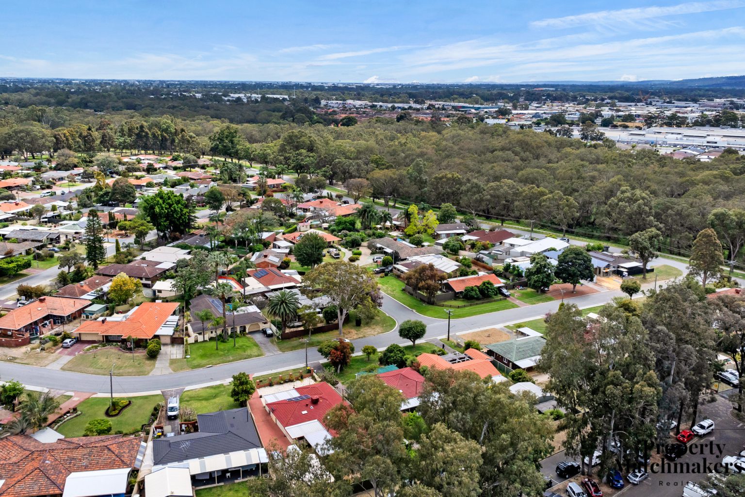 11 Spelhurst Terrace, Thornlie, WA 6108 AUS