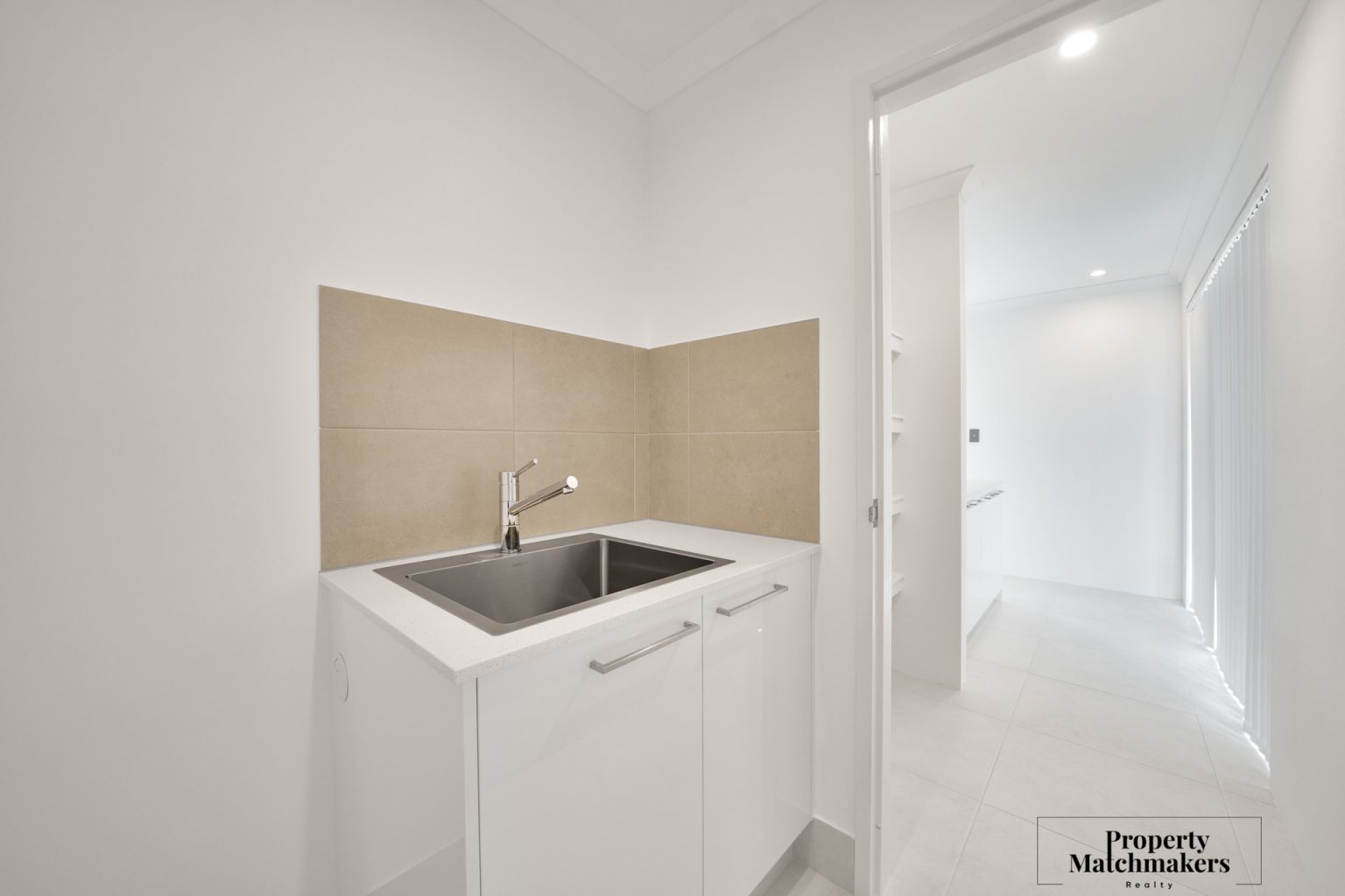 5 Hann Way, Mandogalup, WA 6167 AUS