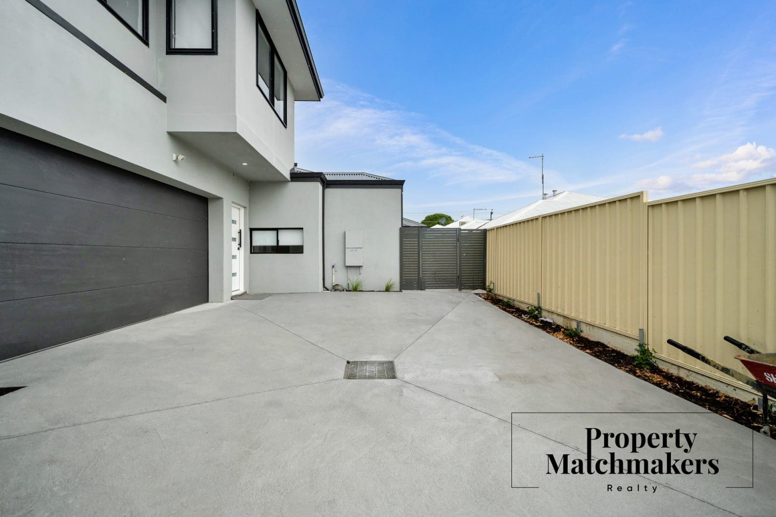 14D Bilinga Road, Westminster, WA 6061 AUS