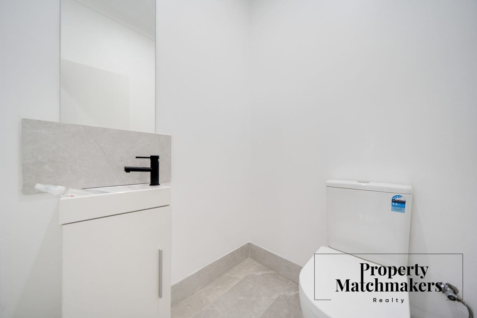 14D Bilinga Road, Westminster, WA 6061 AUS