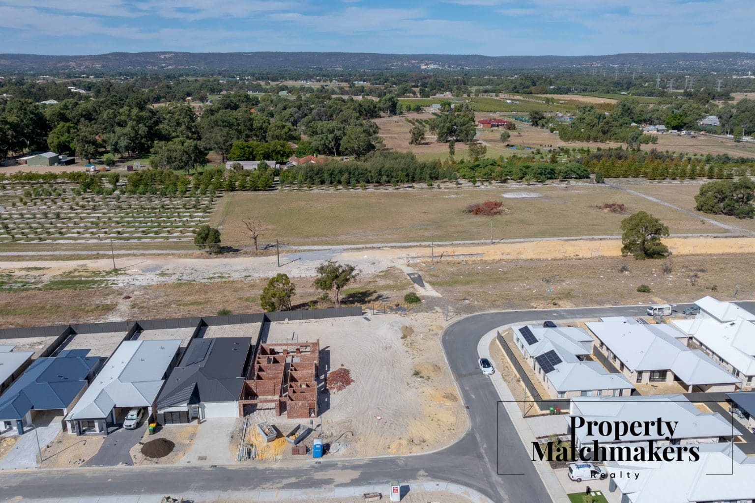 2 Cheshire Way, Dayton, WA 6055 AUS