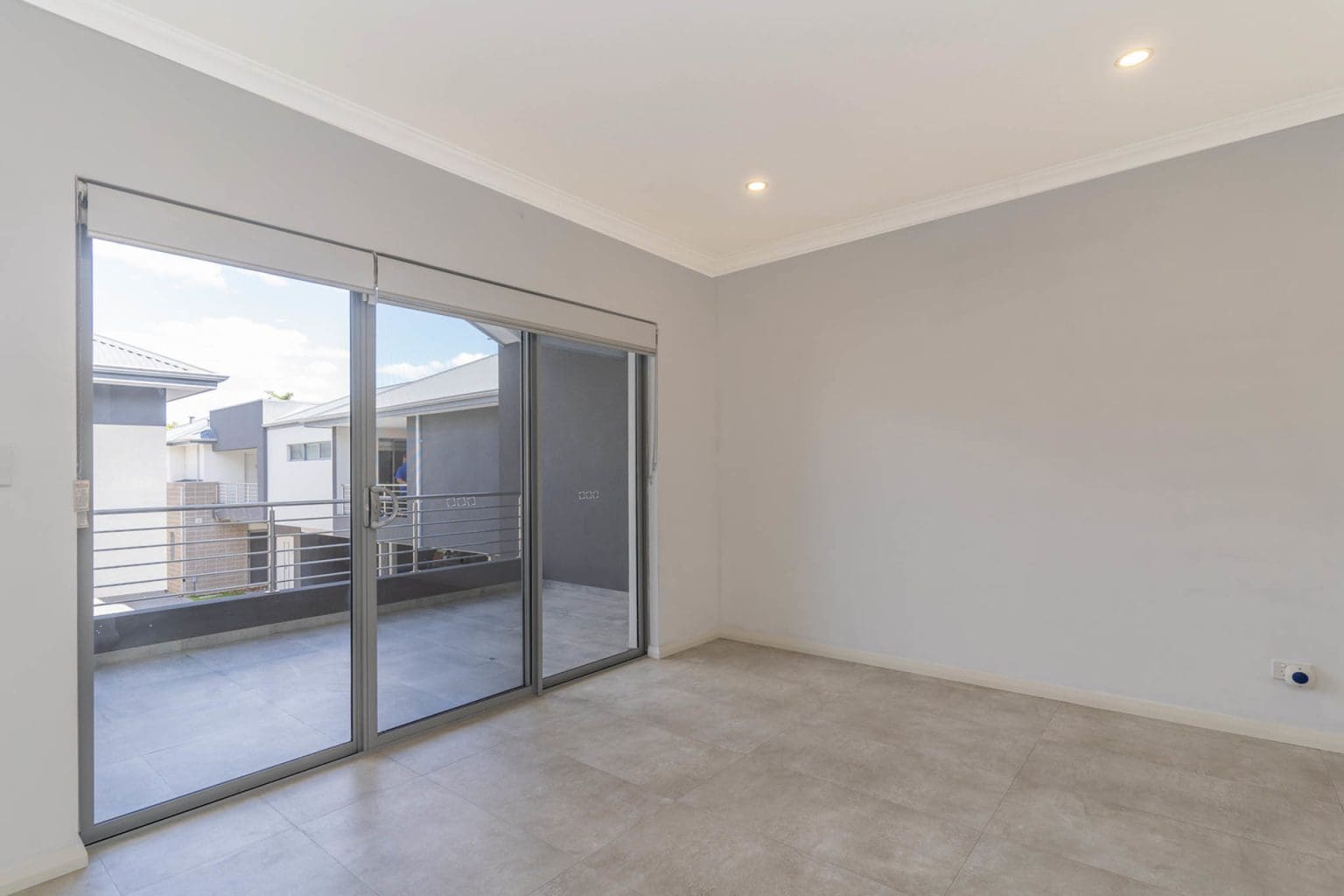 8/2 Croesus Street, Morley, WA 6062 AUS