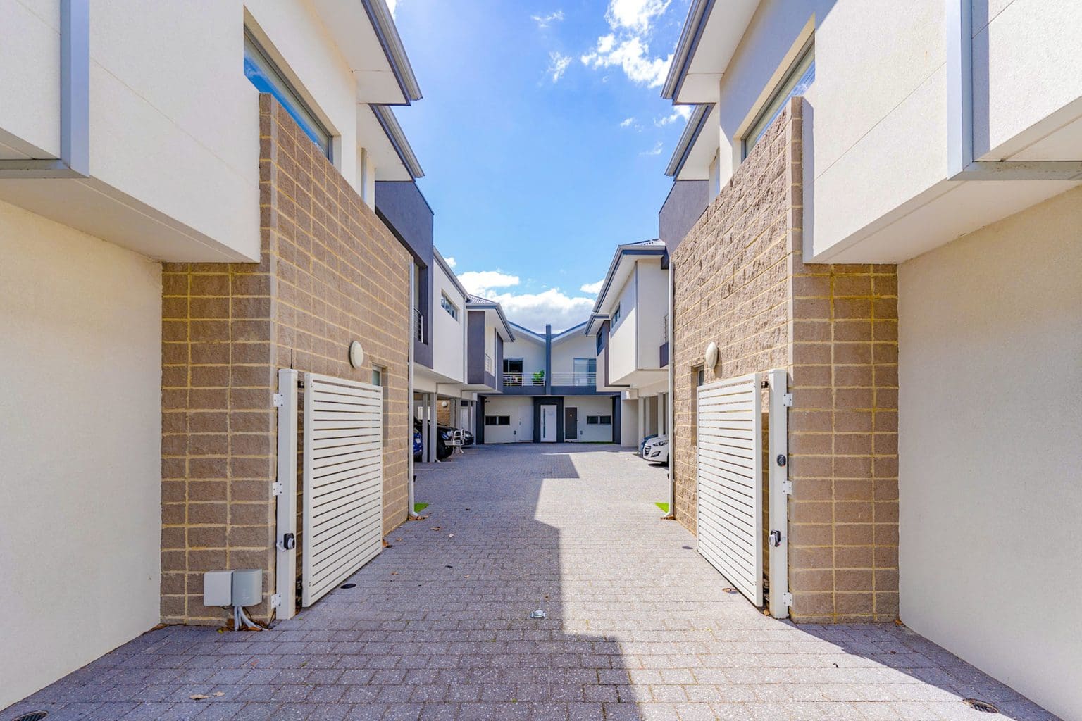 8/2 Croesus Street, Morley, WA 6062 AUS