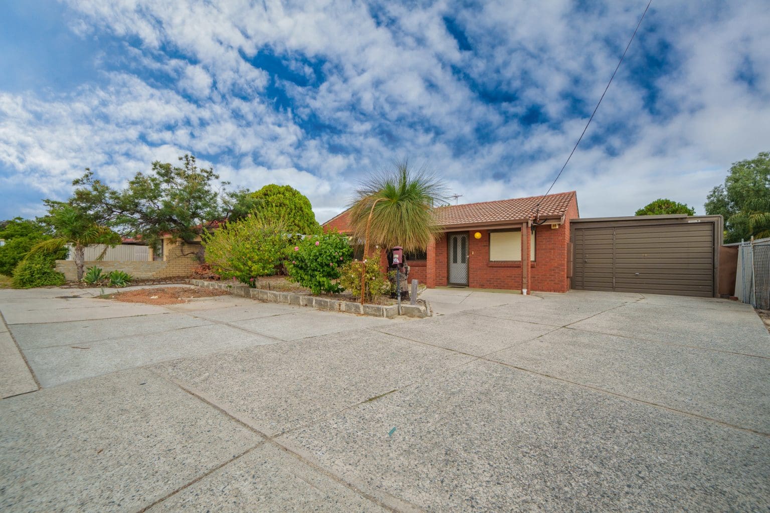 264 Marangaroo Drive, Girrawheen, WA 6064 AUS