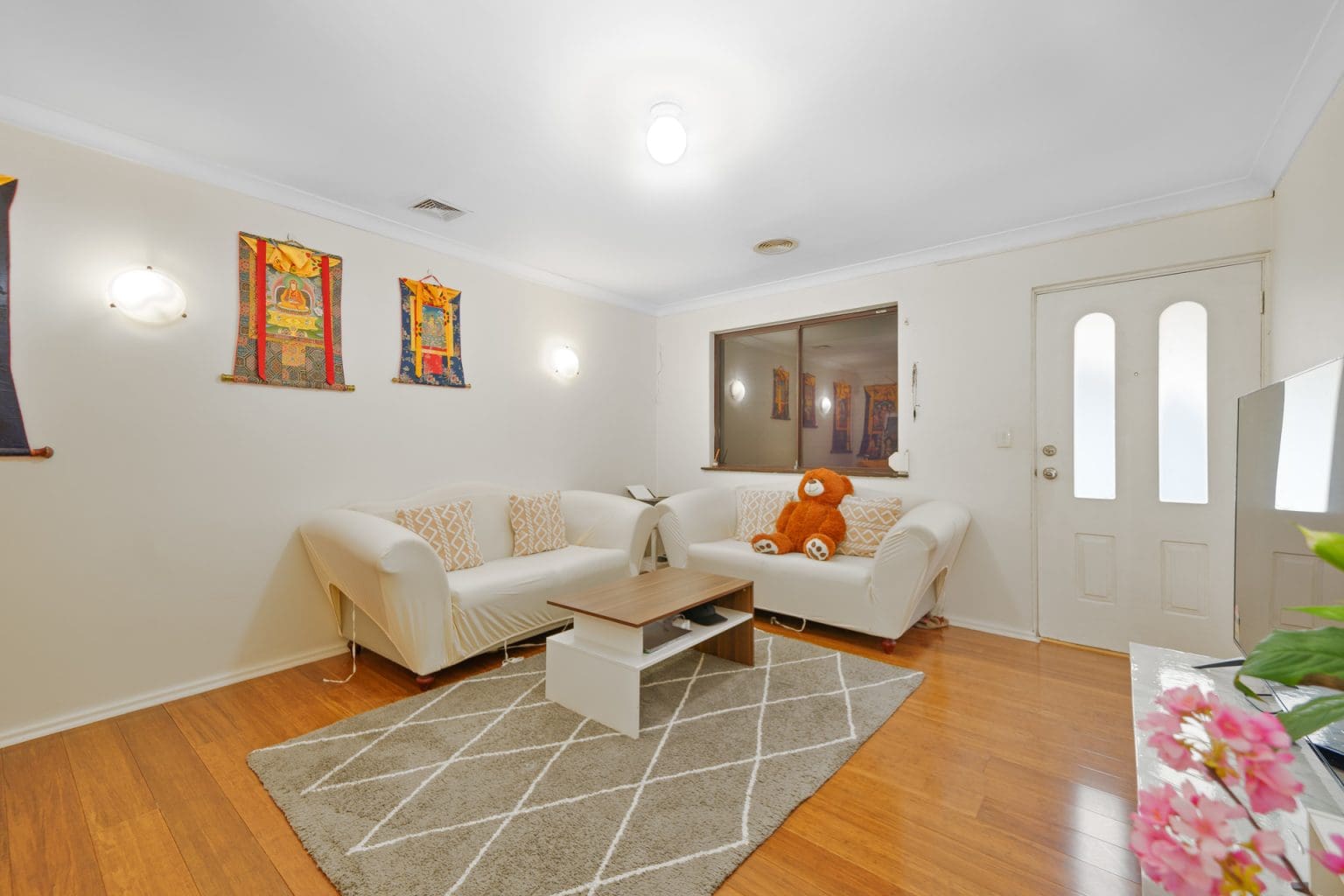 264 Marangaroo Drive, Girrawheen, WA 6064 AUS