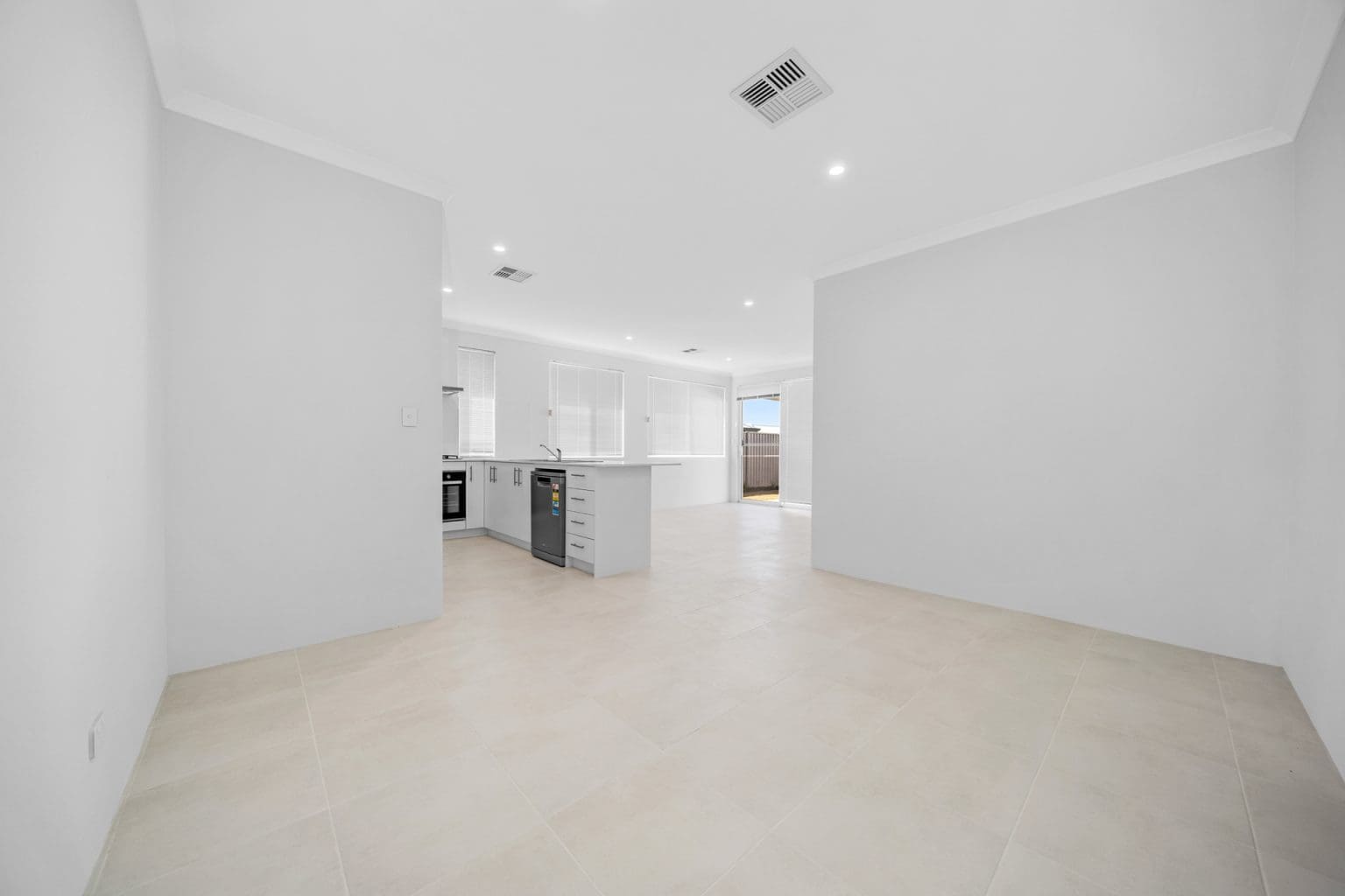 11 Eremophila Street, Sinagra, WA 6065 AUS