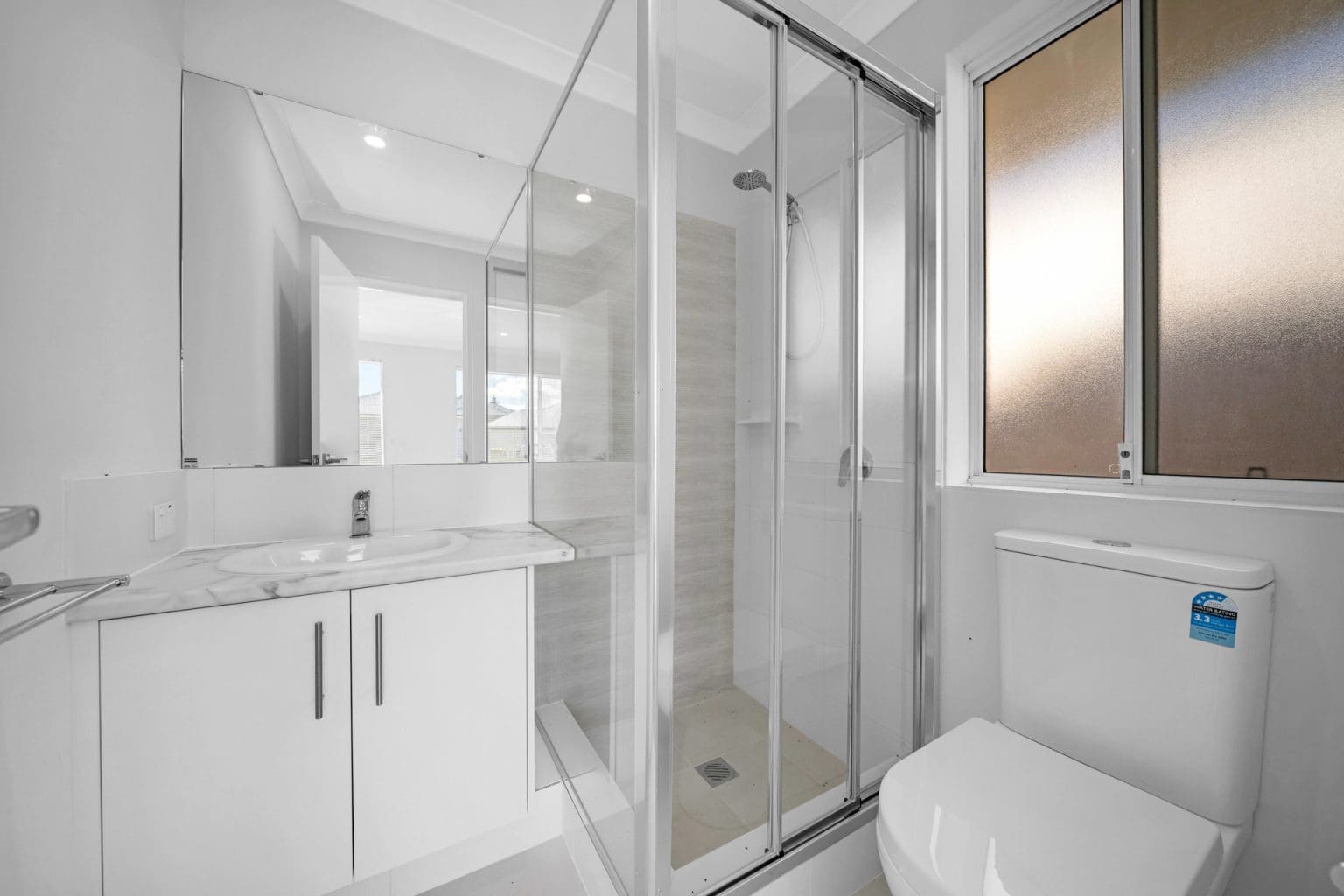 11 Eremophila Street, Sinagra, WA 6065 AUS