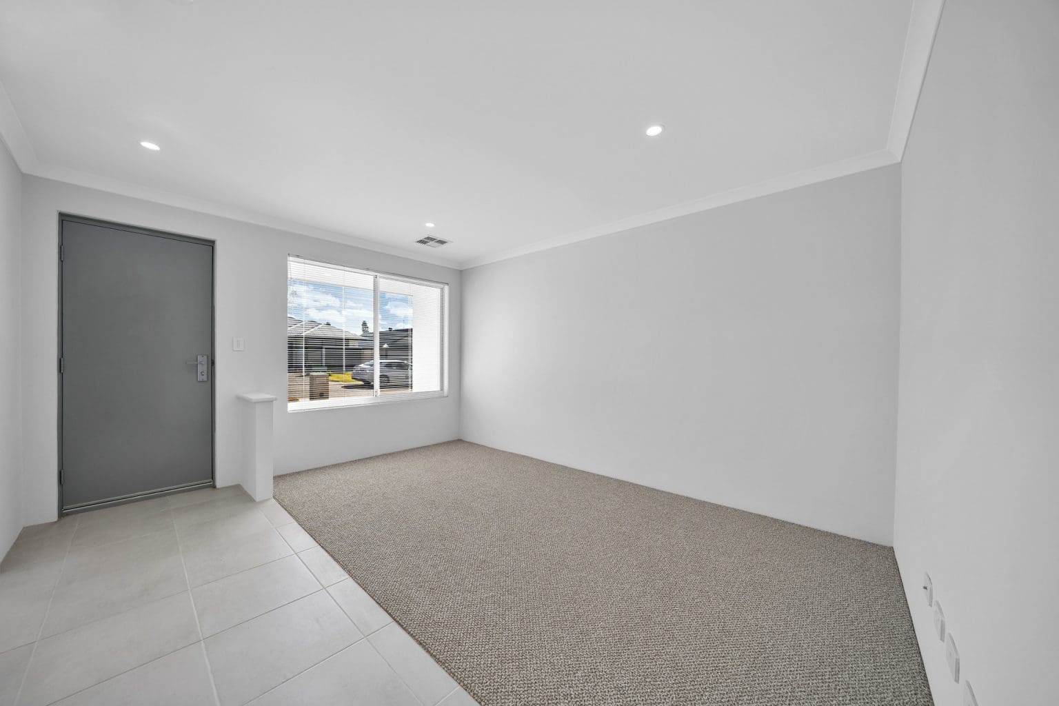 11 Eremophila Street, Sinagra, WA 6065 AUS