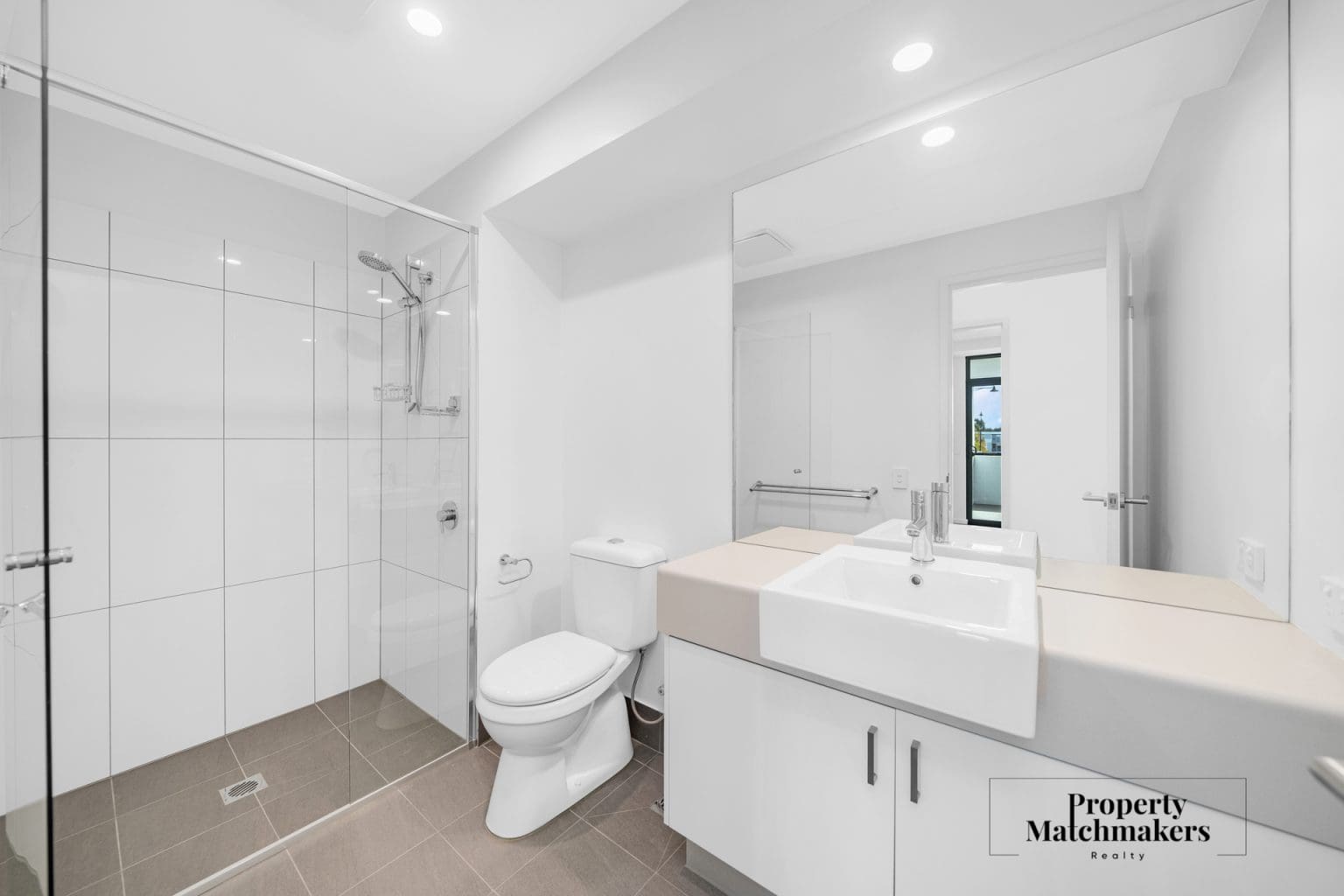 113/50 Pimlico Crescent, Wellard, WA 6170 AUS