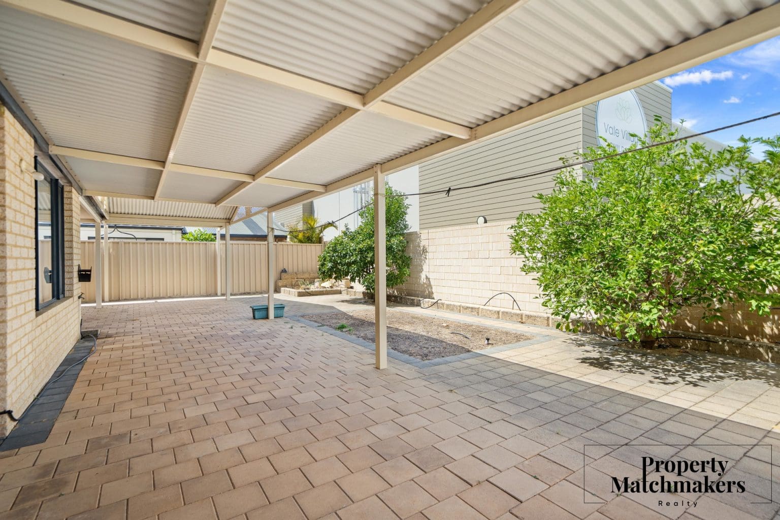 24 Greenland Boulevard, Canning Vale, WA 6155 AUS
