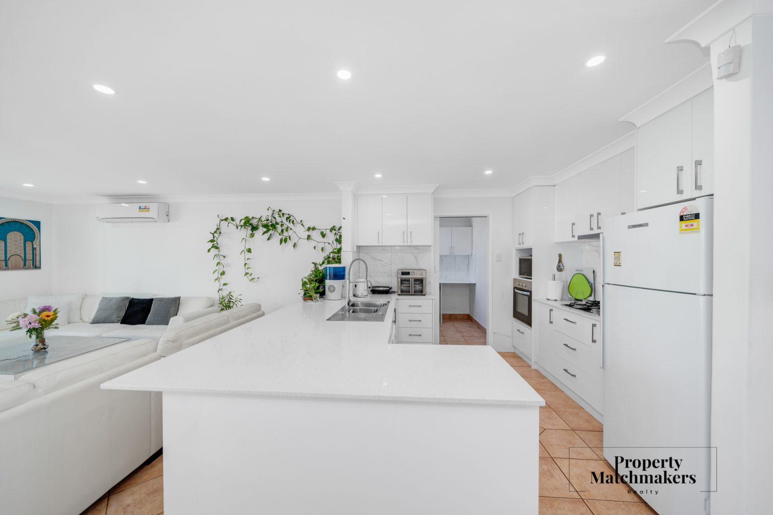 9 Rennison Street, Beckenham, WA 6107 AUS