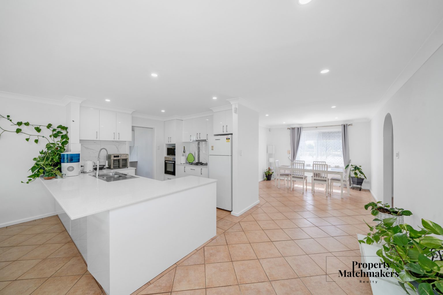 9 Rennison Street, Beckenham, WA 6107 AUS