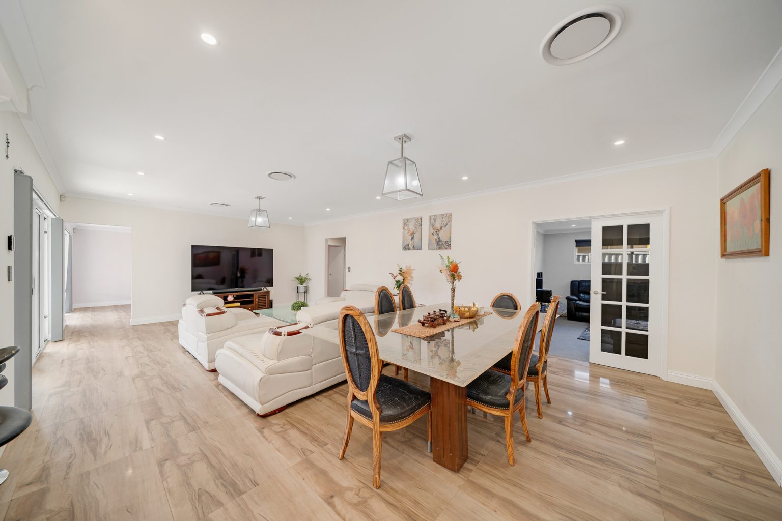 21 Dorset Street, Haynes, WA 6112 AUS