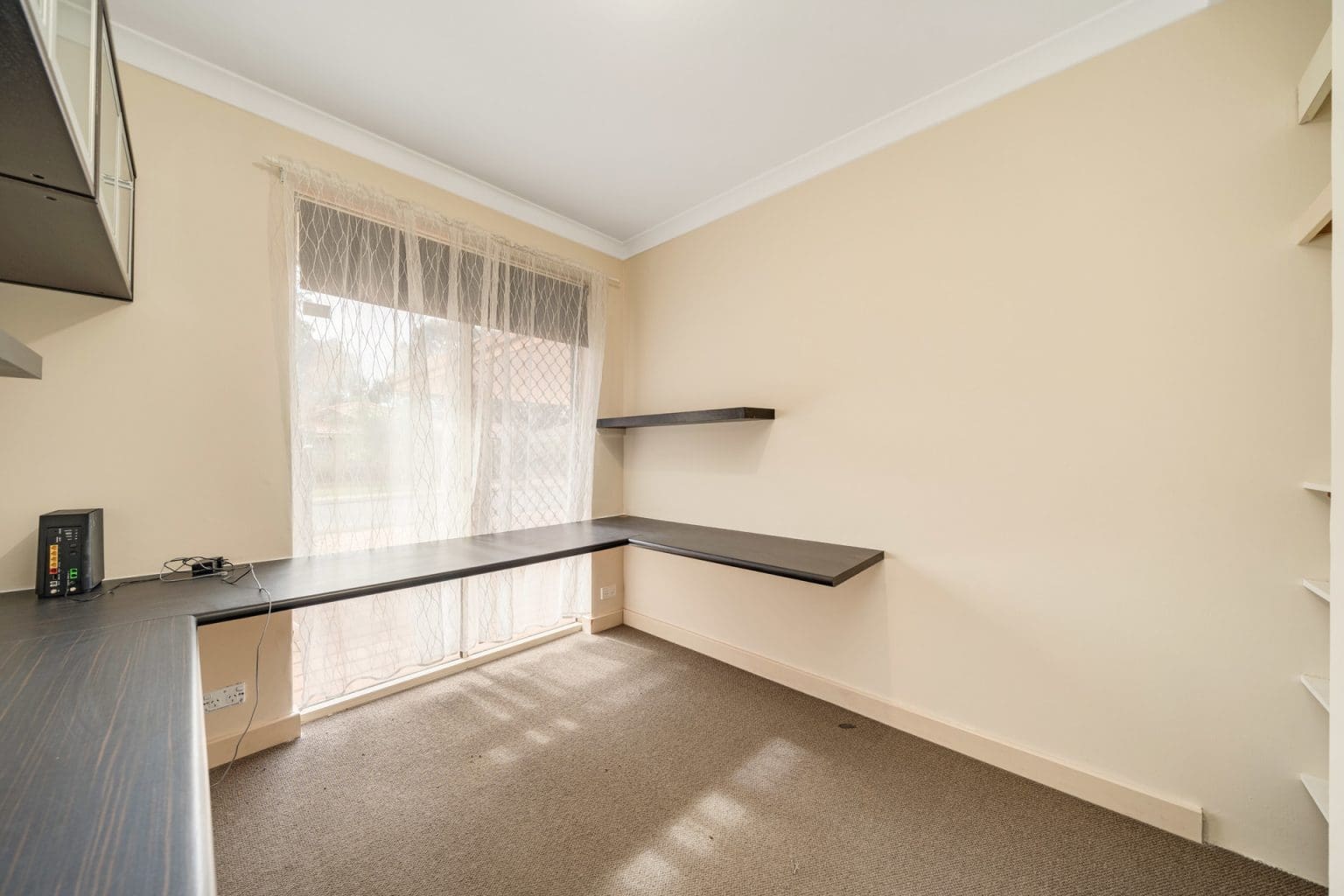 18 River Bank Drive, Gosnells, WA 6110 AUS