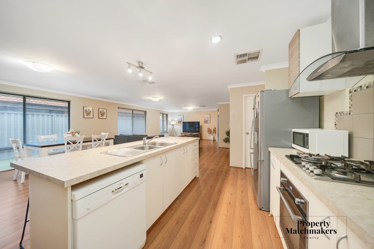 3 Dryden Crescent, Aveley, WA 6069 AUS