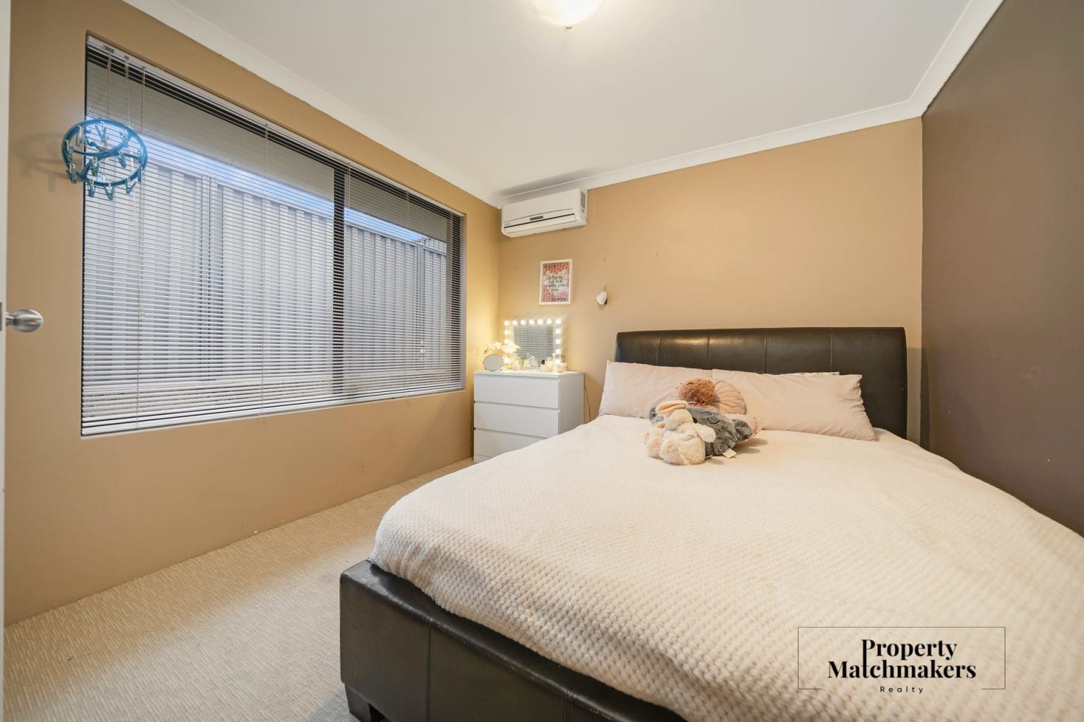 3 Dryden Crescent, Aveley, WA 6069 AUS