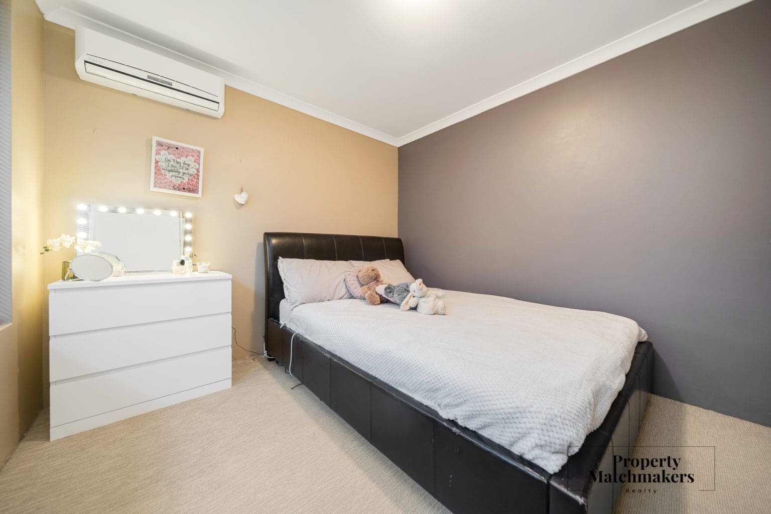 3 Dryden Crescent, Aveley, WA 6069 AUS