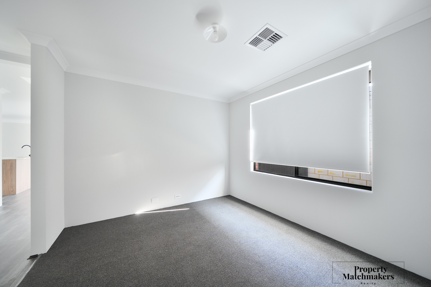 8 Jinsha Road, Hilbert, WA 6112 AUS