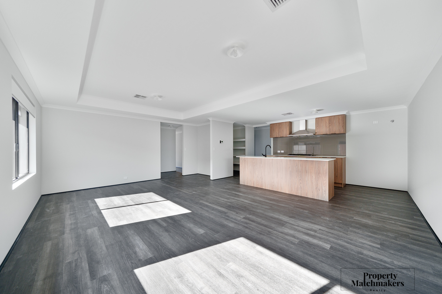8 Jinsha Road, Hilbert, WA 6112 AUS