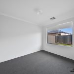 8 Jinsha Road, Hilbert, WA 6112 AUS