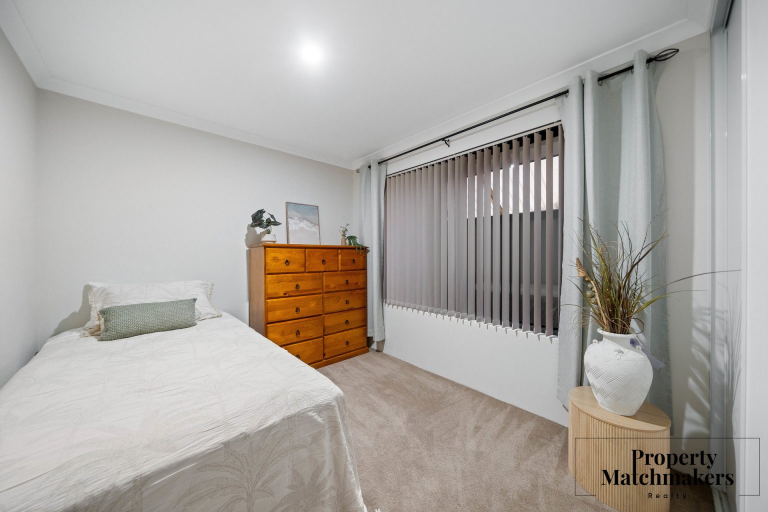 11 Heaton Road, Brabham, WA 6055 AUS