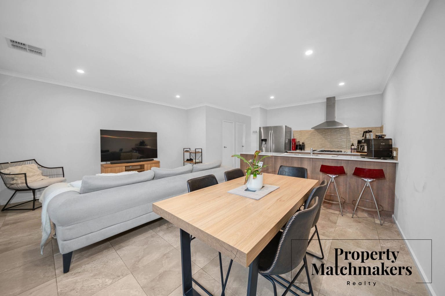 10 Yalmy Street, Brabham, WA 6055 AUS