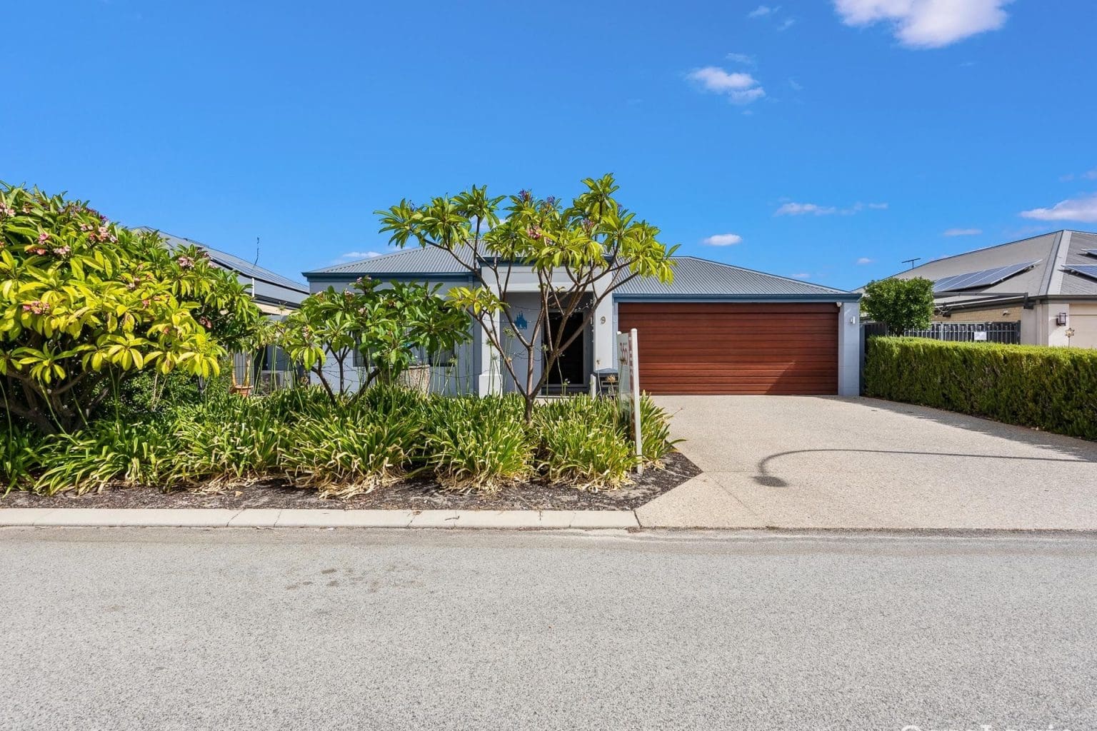 9 Heaton Road, Brabham, WA 6055 AUS
