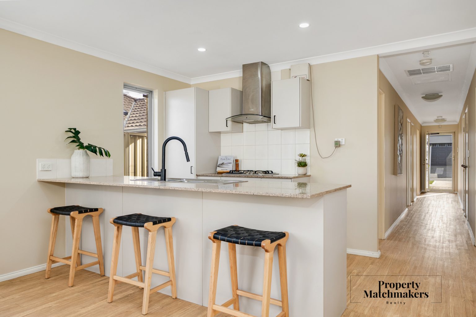 2B Playden Way, Balga, WA 6061 AUS