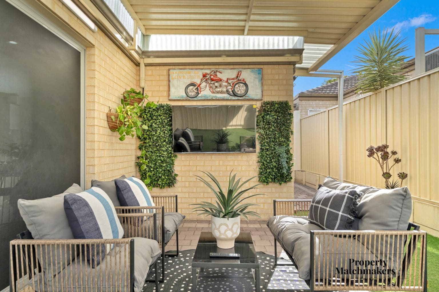 2B Playden Way, Balga, WA 6061 AUS