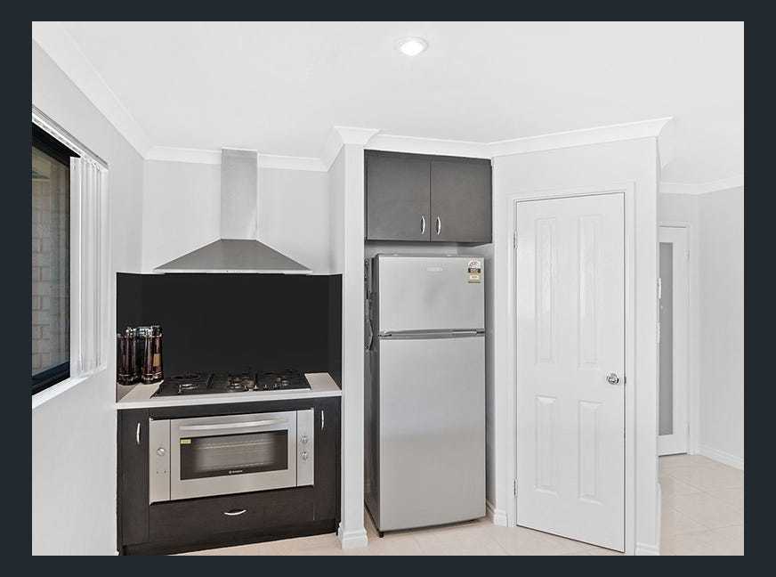 85 Brixton Crescent, Ellenbrook, WA 6069 AUS