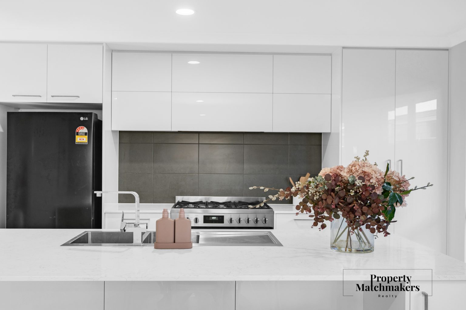 6 Tarot Grove, Baldivis, WA 6171 AUS