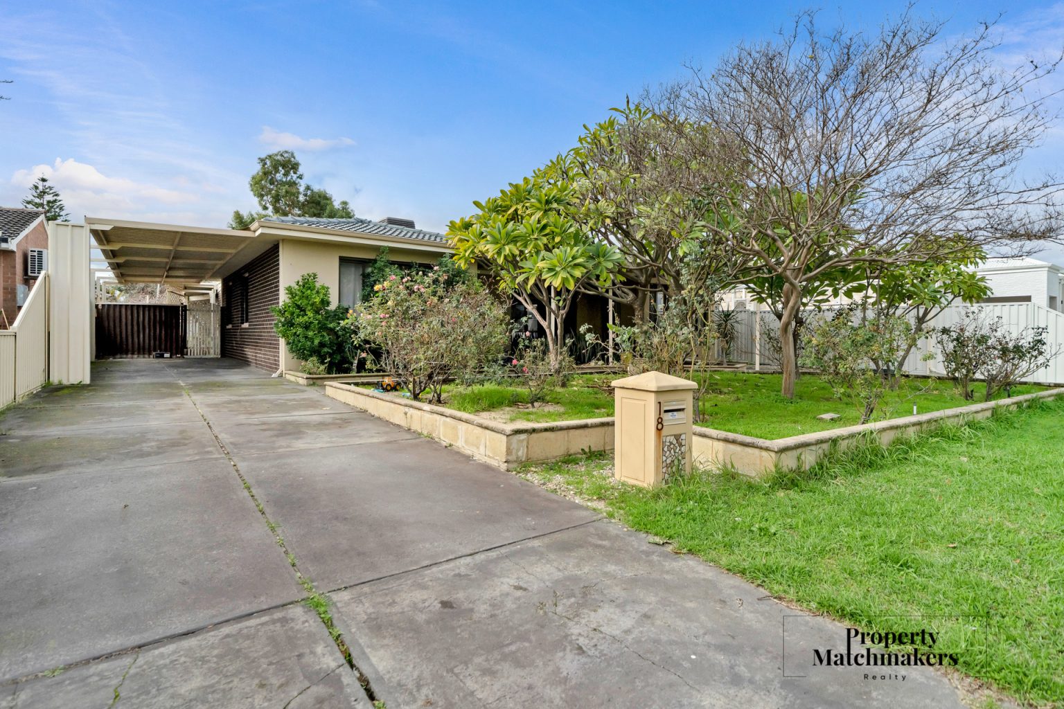 18 Romney Street, Beckenham, WA 6107 AUS