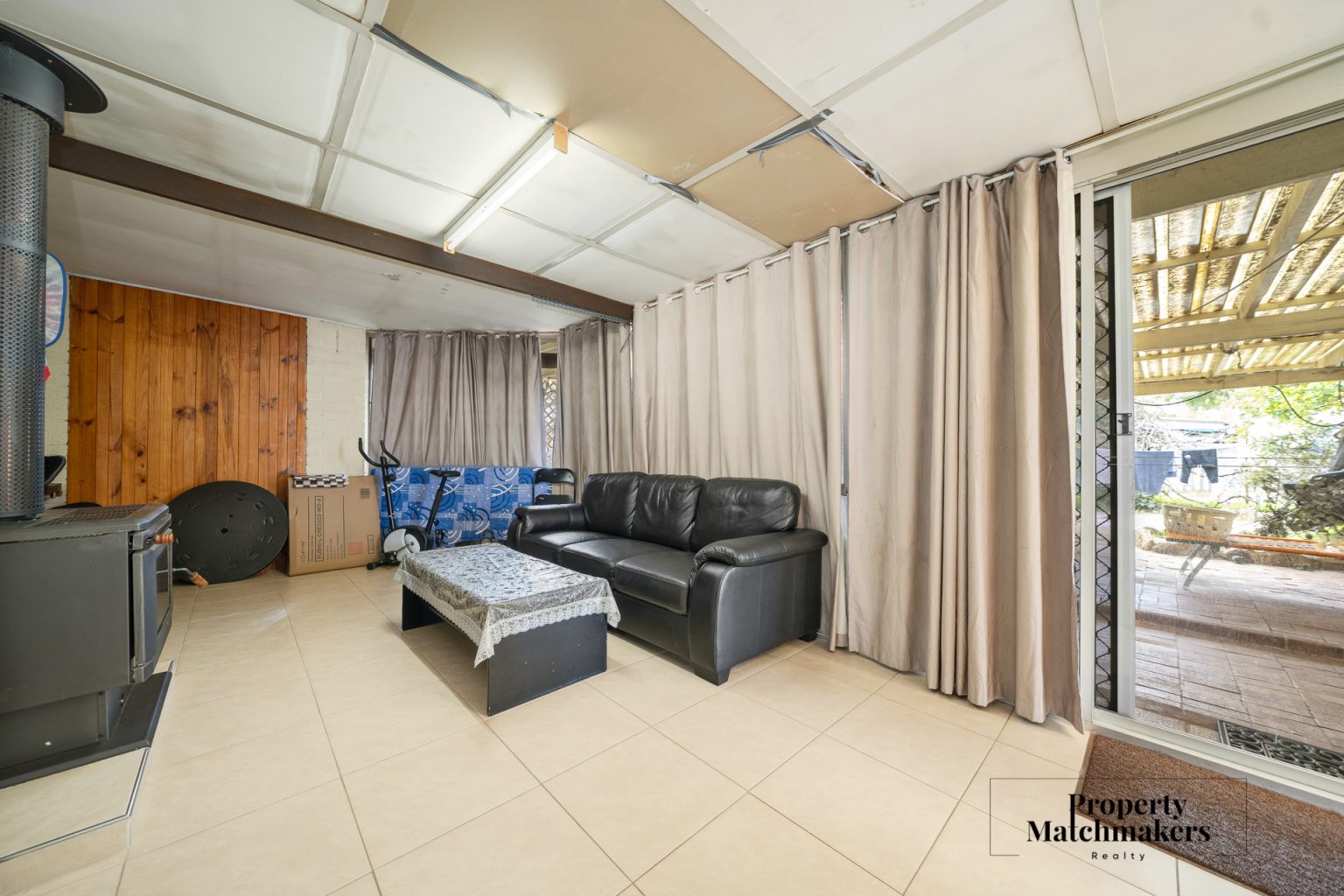 18 Romney Street, Beckenham, WA 6107 AUS