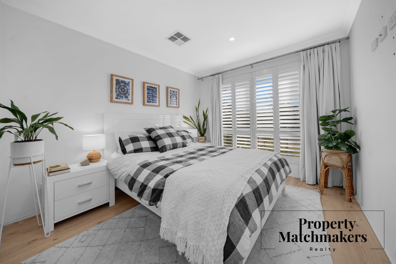 9 Castlereagh Way, Brabham, WA 6055 AUS