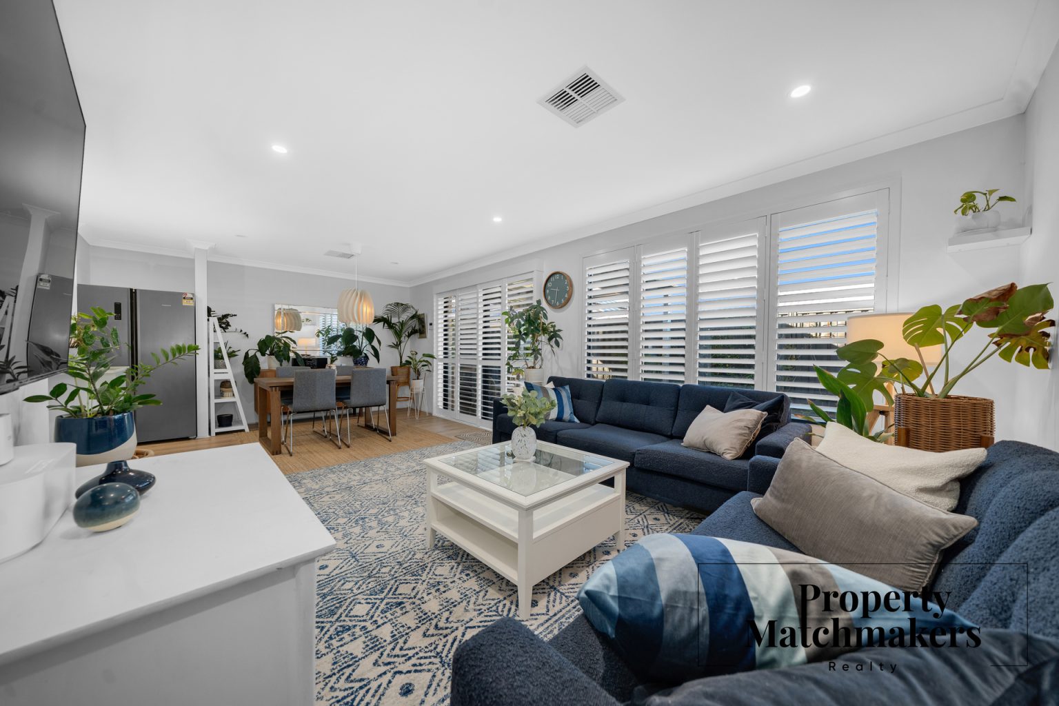 9 Castlereagh Way, Brabham, WA 6055 AUS