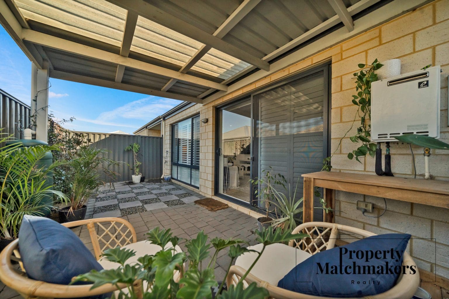 9 Castlereagh Way, Brabham, WA 6055 AUS