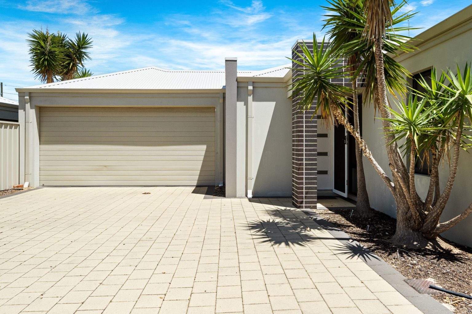 21A Joyce Street, Scarborough, WA 6019 AUS