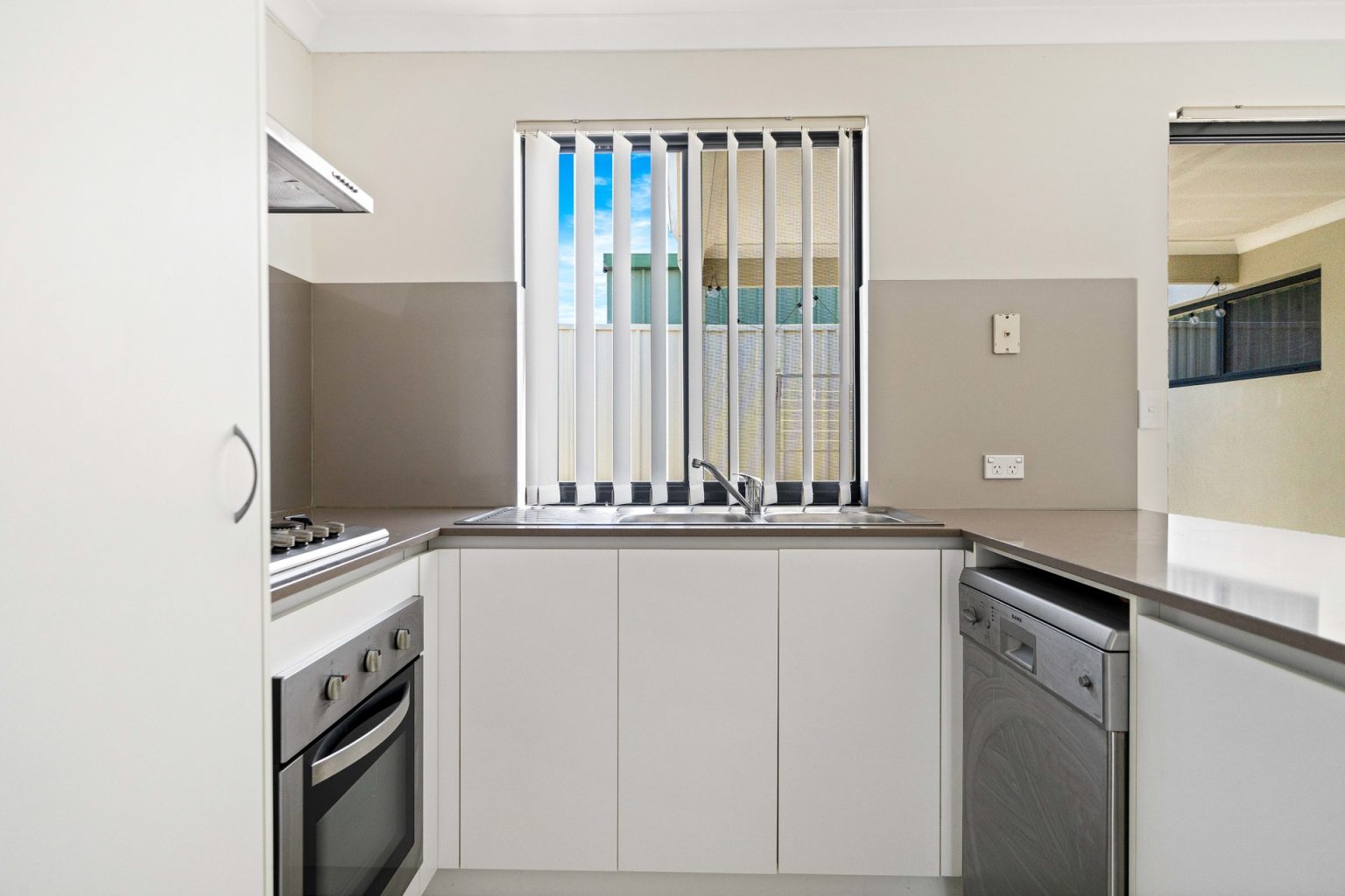 21A Joyce Street, Scarborough, WA 6019 AUS