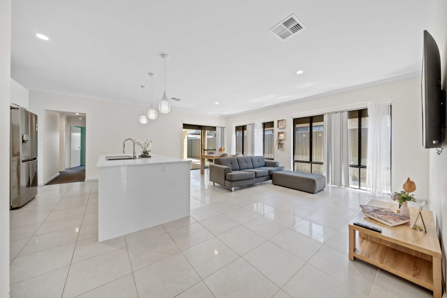 3 Sparkle Vista, Dayton, WA 6055 AUS