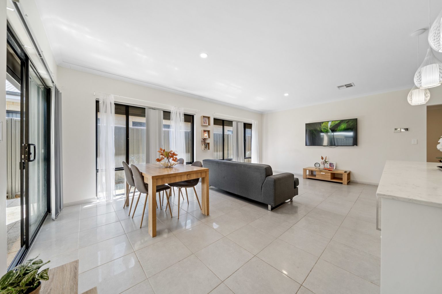 3 Sparkle Vista, Dayton, WA 6055 AUS